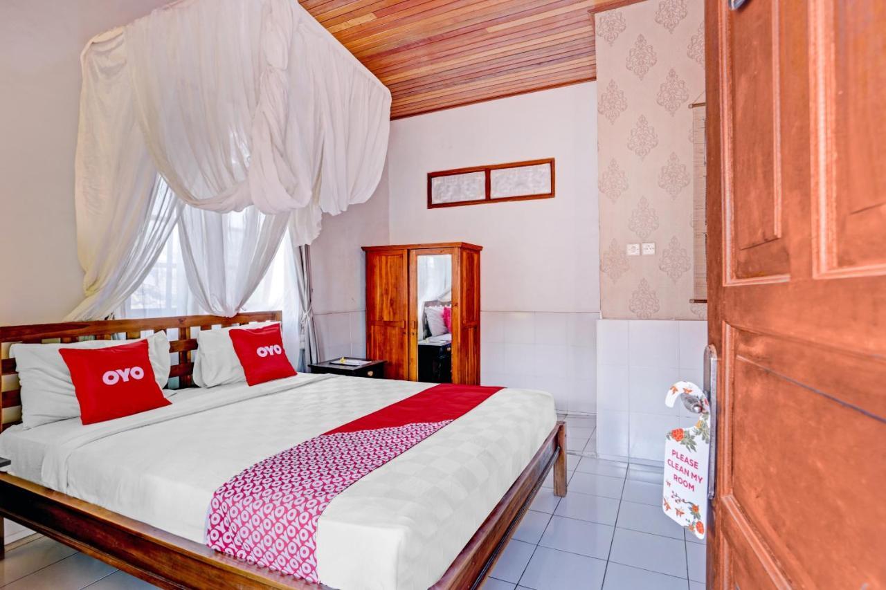 Oyo 90532 Verra Guest House Seminyak Eksteriør bilde